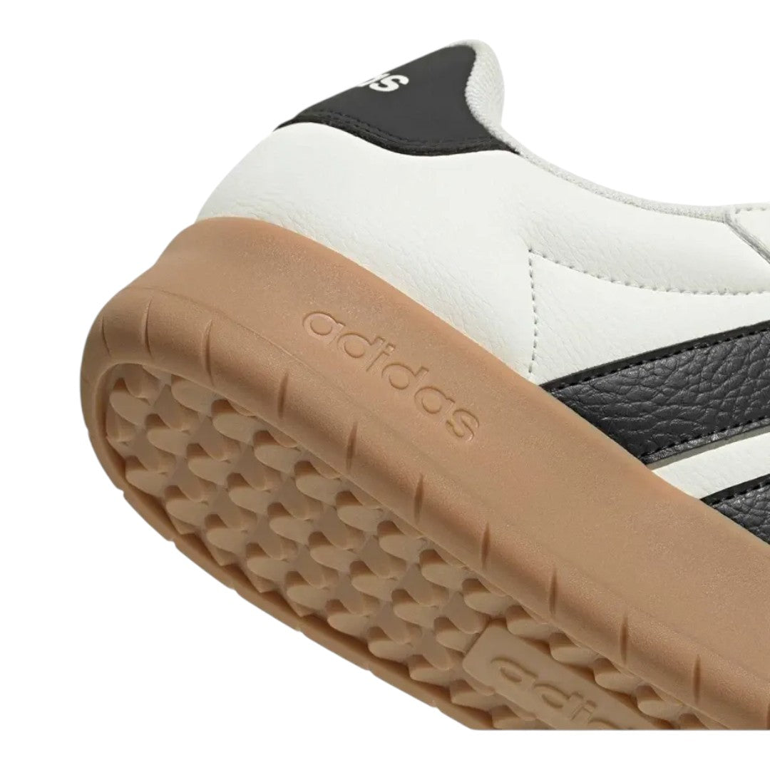 Scarpa Adidas Barreda white