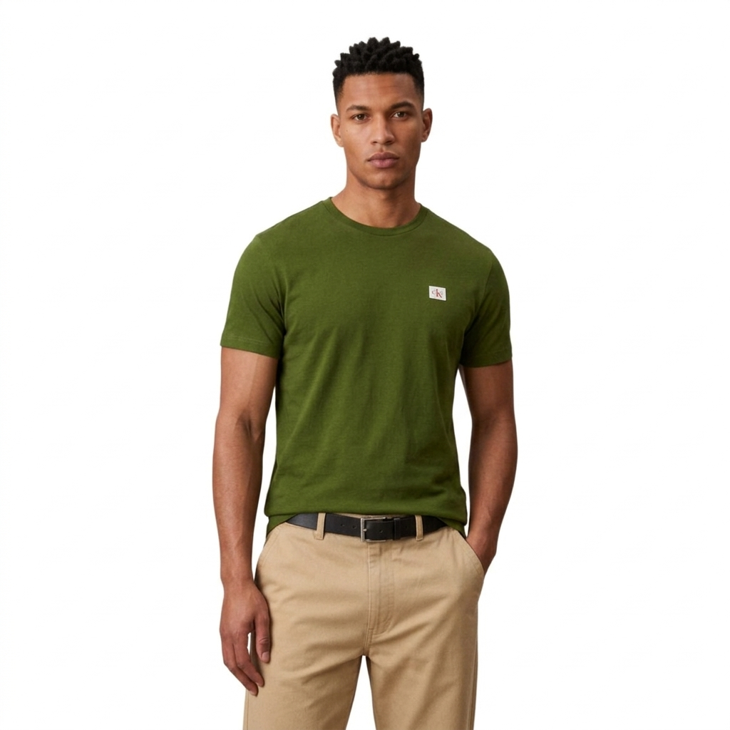 T-shirt Calvin Klein in cotone con stemma