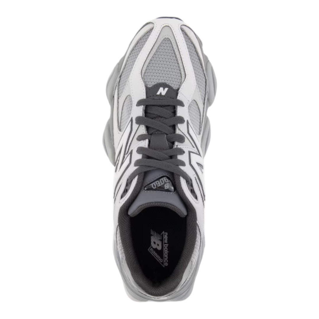Scarpa New Balance 9060 silver
