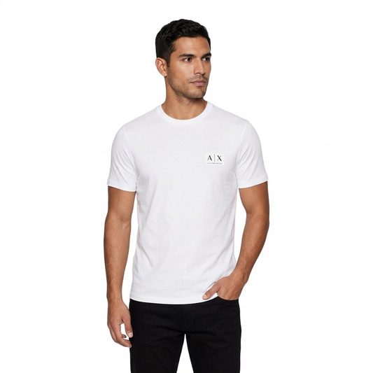 T-Shirt Armani Exchange – Minimalismo Iconico e Comfort Premium