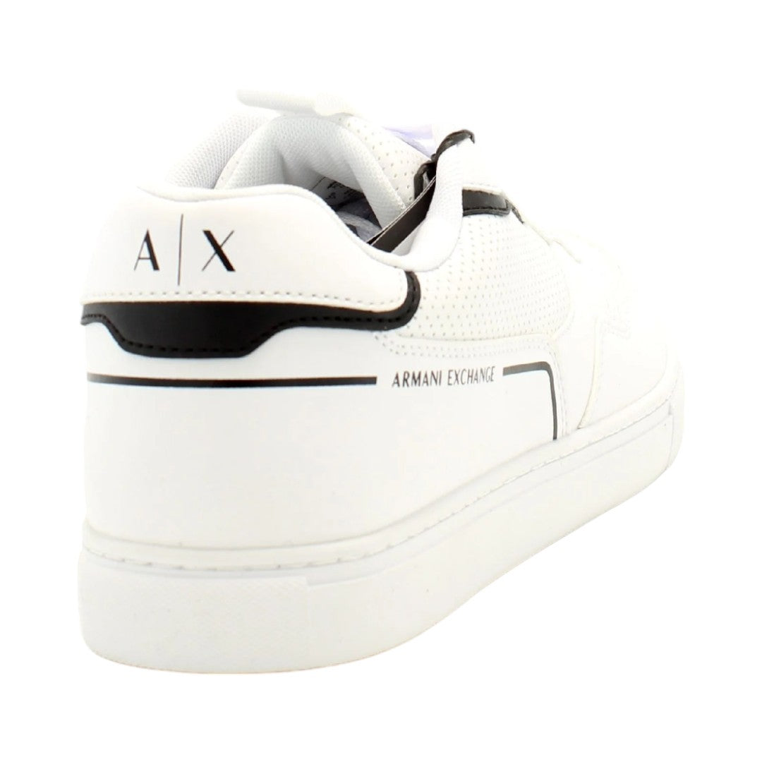 Scarpe Armani Exchange Sneakers XUX199